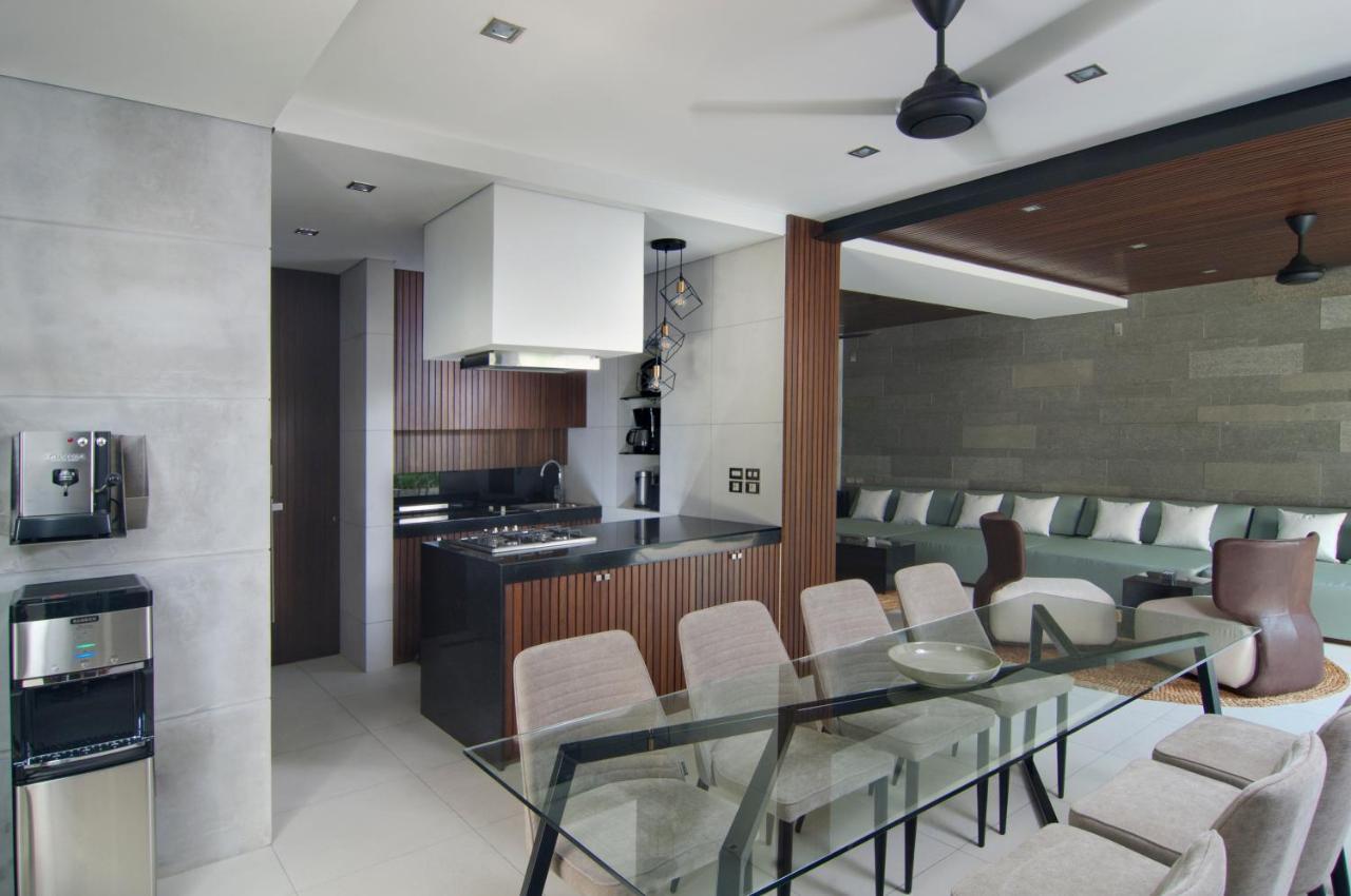 4Br Villa Kamis - Minggu Villas Seminyak Екстер'єр фото